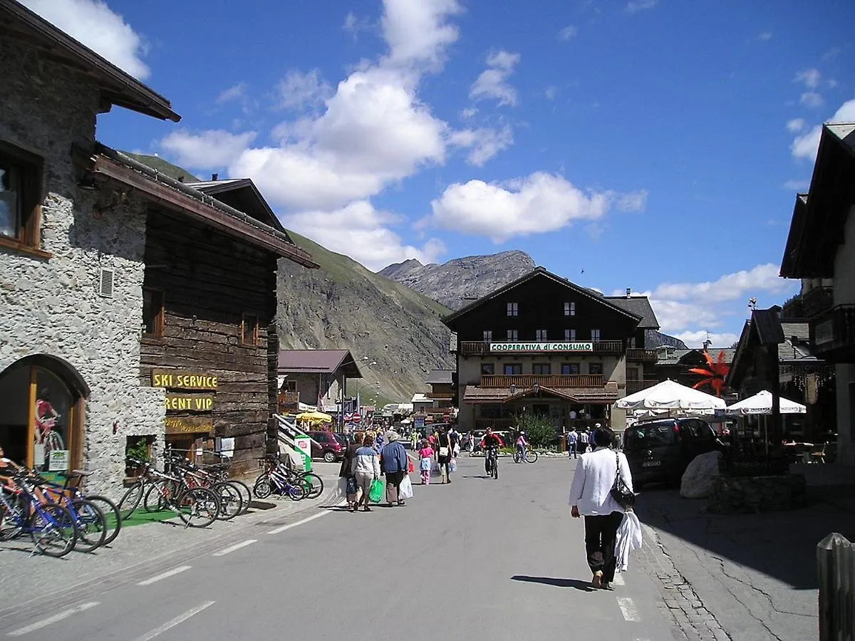 Tre Apartamento Livigno 0*,